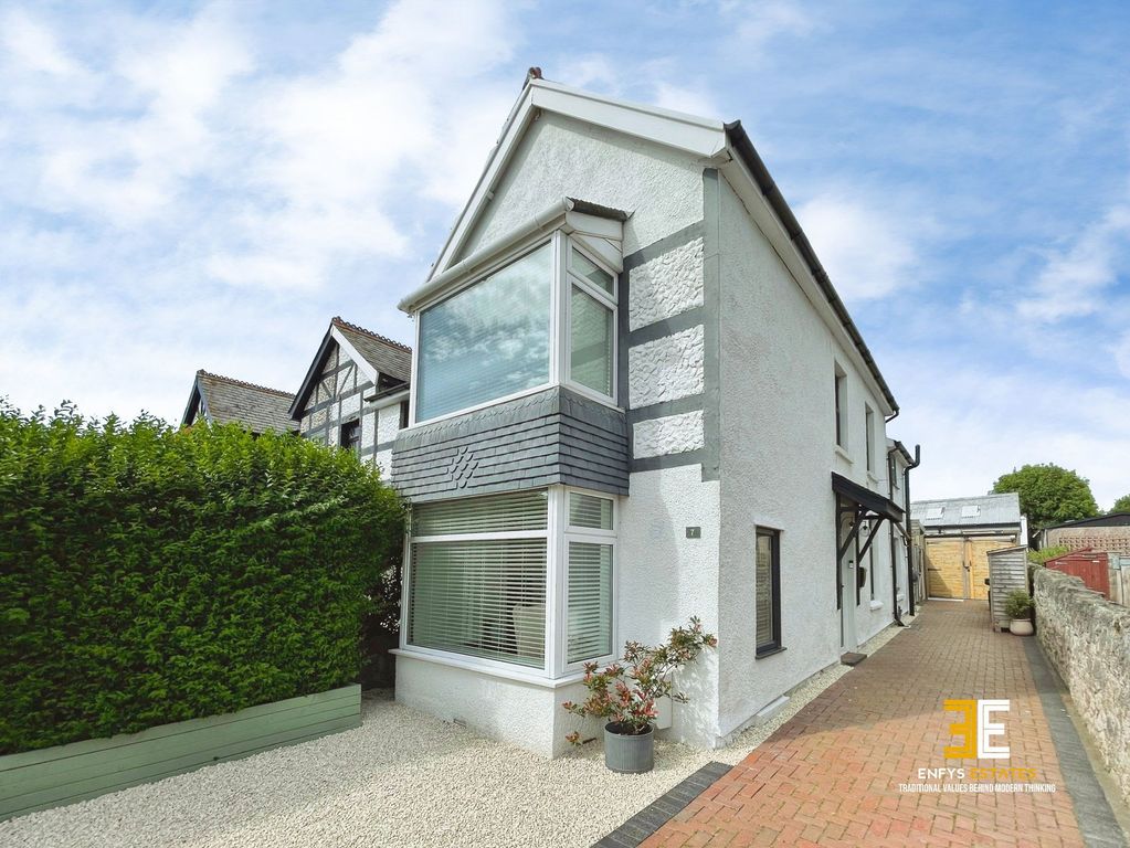 Property photo 1 of 29