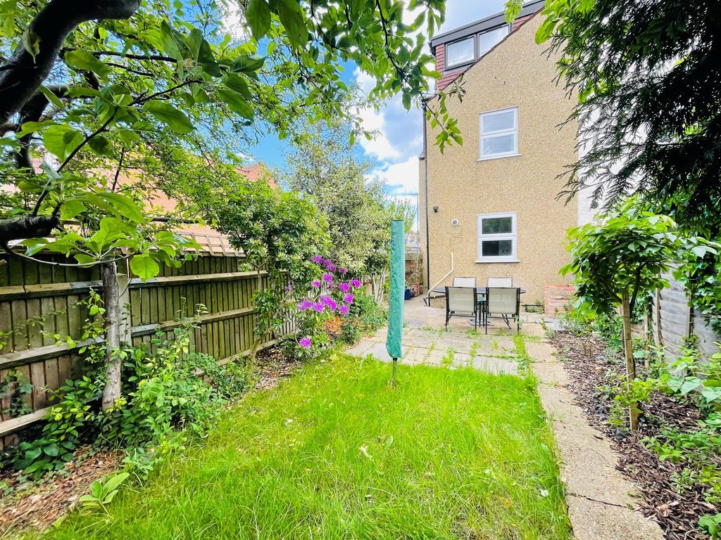 Property photo 2 of 23 Photo 22