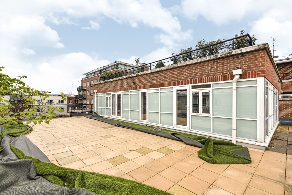 Property photo 1 of 9 Private Terrace