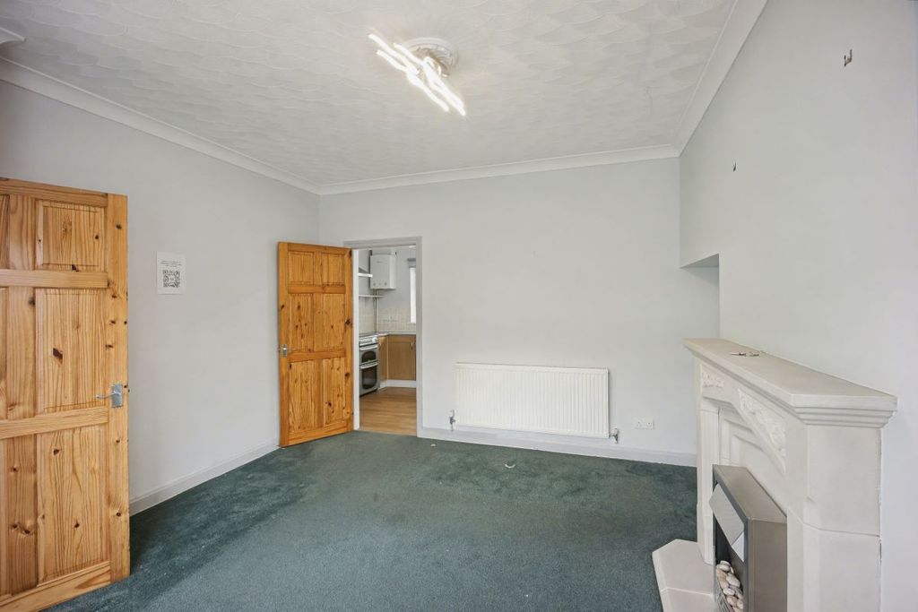 Property photo 3 of 10 Image 3