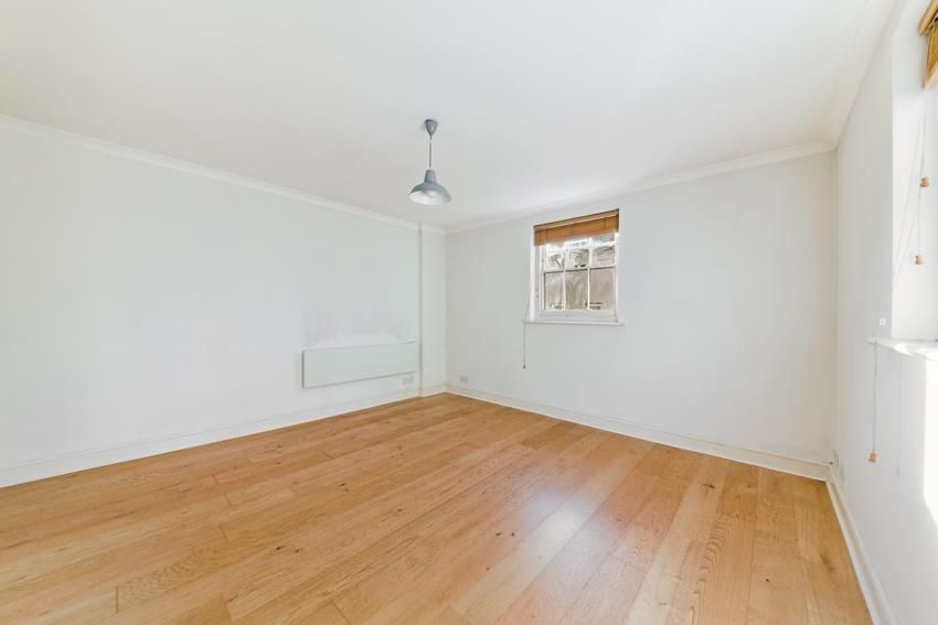 Property photo 3 of 10 Image