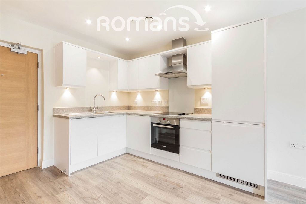 Property photo 3 of 9 Picture No. 02