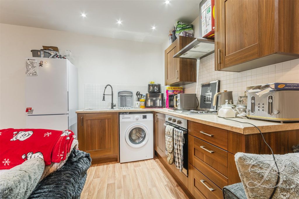 Property photo 2 of 11 Ccltd-11.Jpg