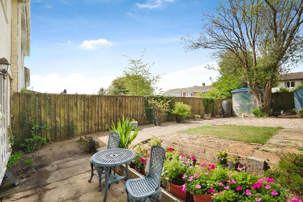 Property photo 3 of 16 Photo