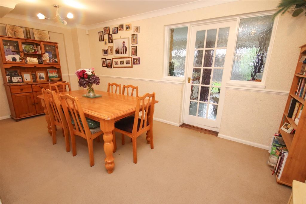 Property photo 3 of 21 Img_0365.Jpg