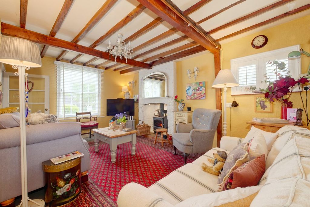 Property photo 3 of 38