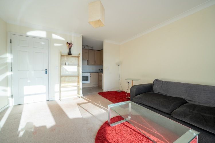 Property photo 3 of 20