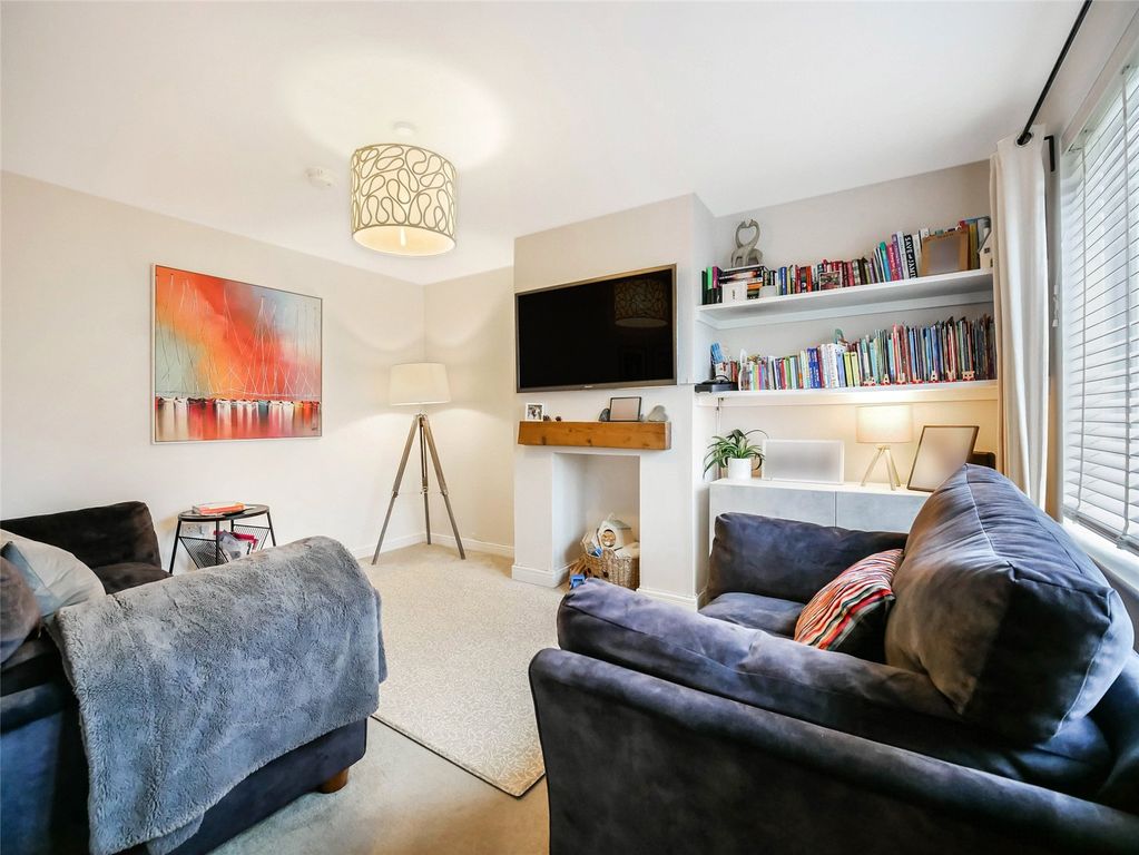 Property photo 3 of 16 Picture No. 06