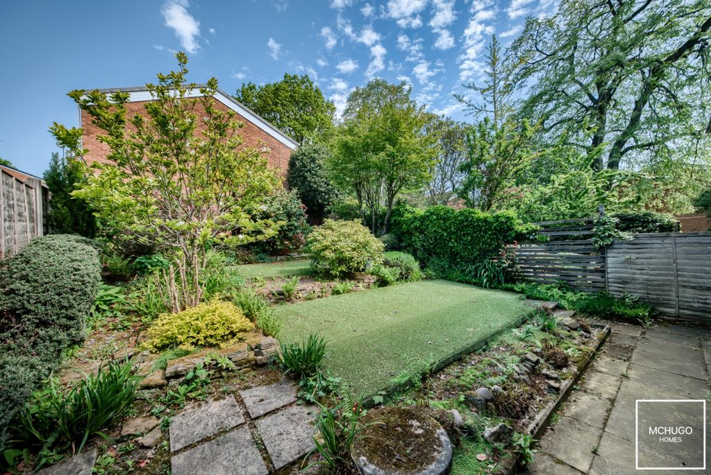 Property photo 3 of 17 Xh2A8244-Hdr(3)