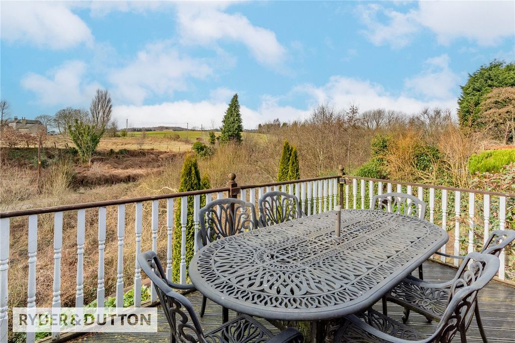 Property photo 2 of 28 Picture No. 54
