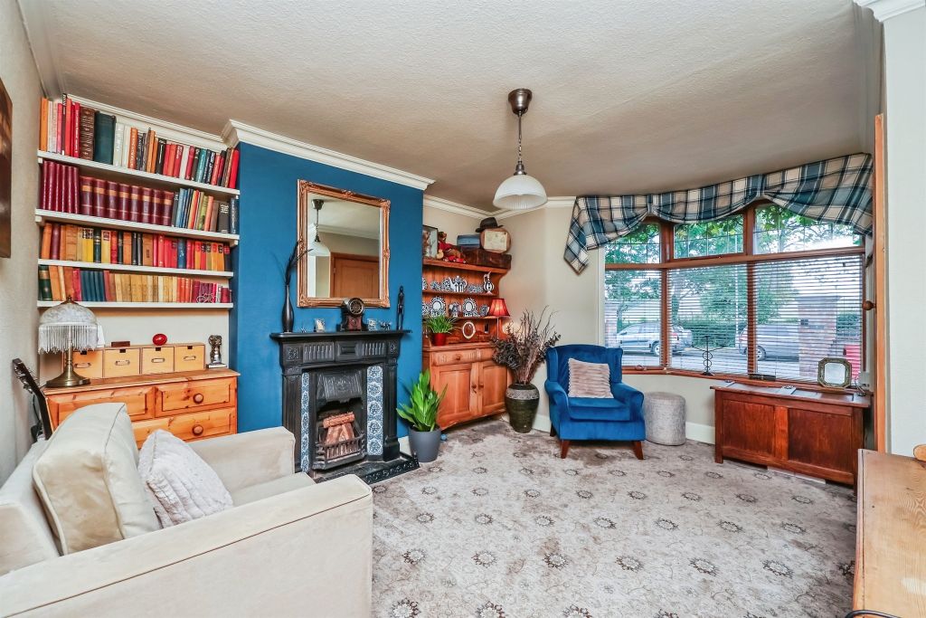 Property photo 3 of 17