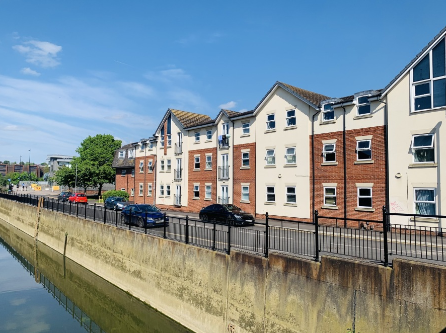 Property photo 1 of 6 Exterior