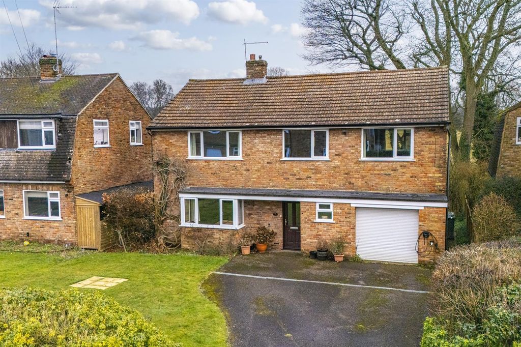 Property photo 1 of 15 16B4d991-9451-4E3B-A143-Dcd0F36857F7.Jpg