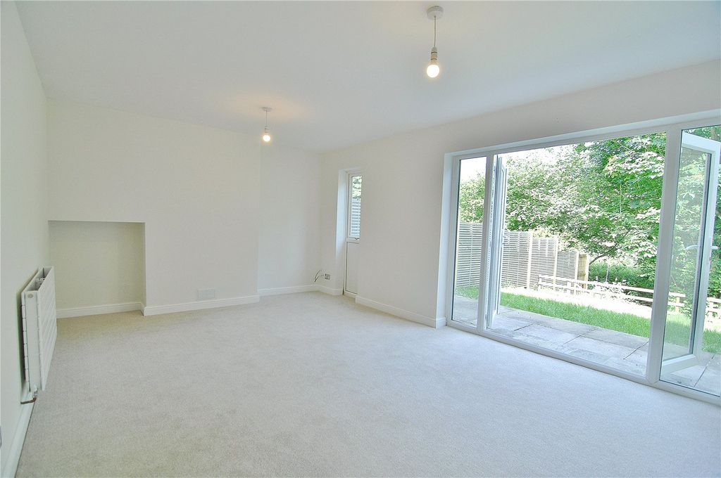 Property photo 3 of 16 Picture No. 34