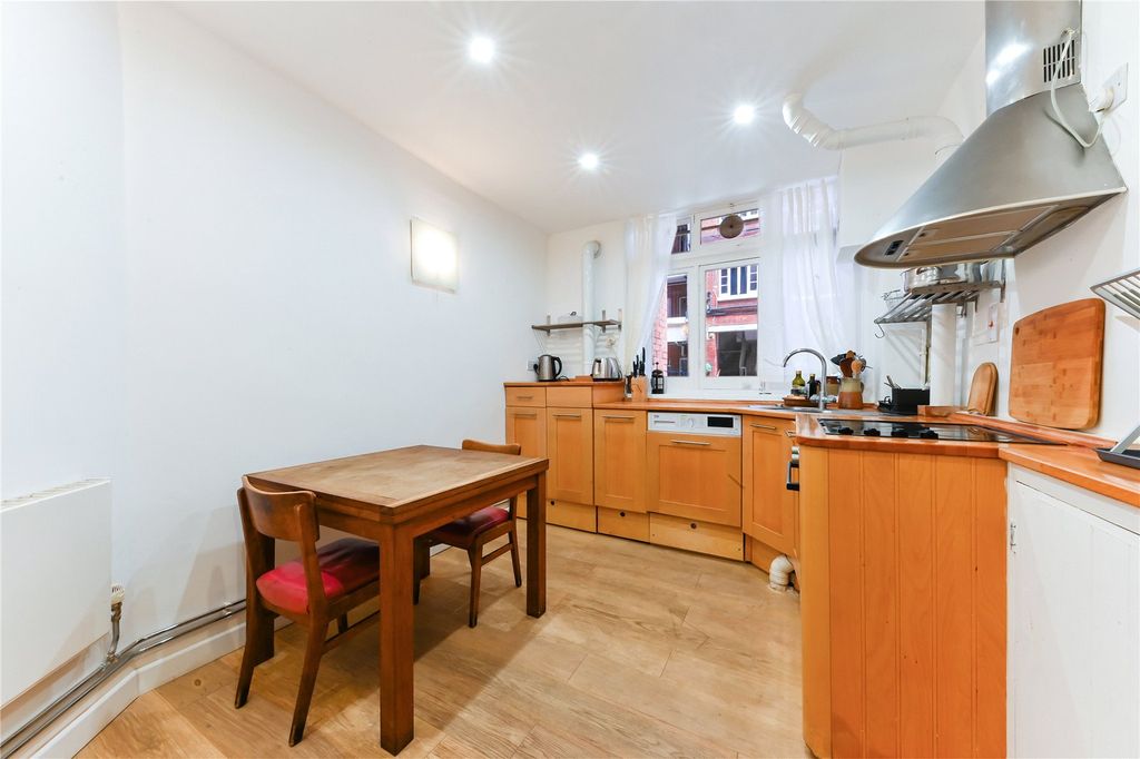 Property photo 2 of 9 Picture No. 09