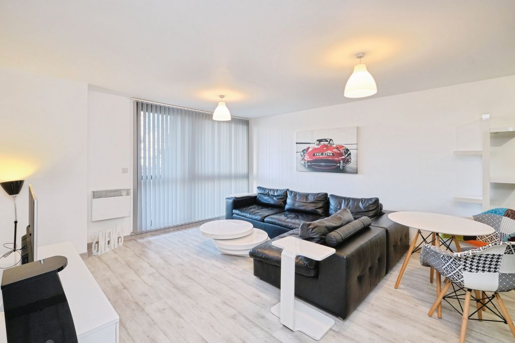 Property photo 2 of 15 Living Room