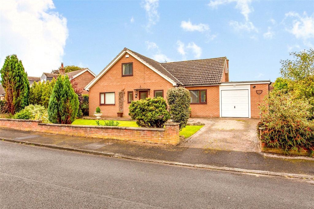 Property photo 1 of 16 Picture No. 02