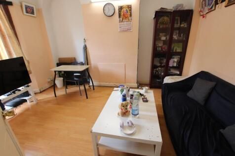 Property photo 2 of 10 236954_Torridonrd_Img_01_0000_Max_476x317