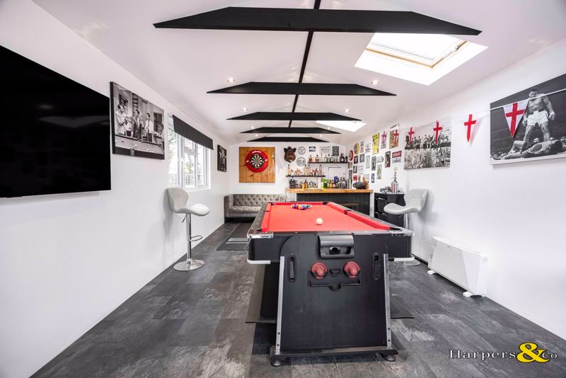 Additional image 24 of 6 bed property for saleMayplace Road East, Bexleyheath DA7