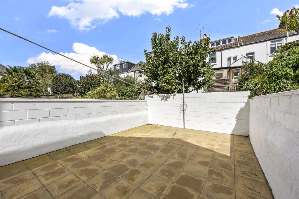 Property photo 3 of 18 Rear Garden