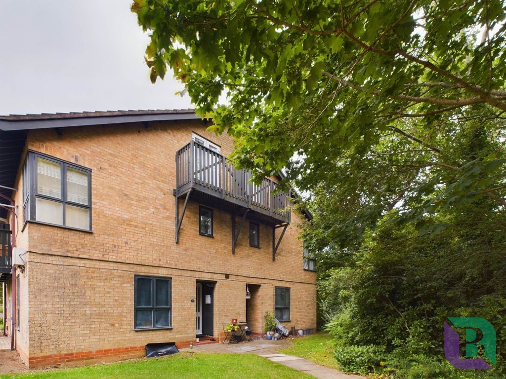 Property photo 3 of 3