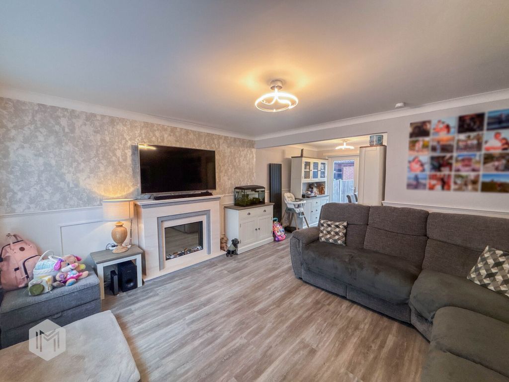 Property photo 3 of 17 Picture No. 14