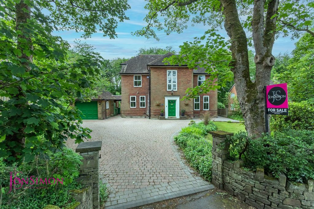 Property photo 1 of 58