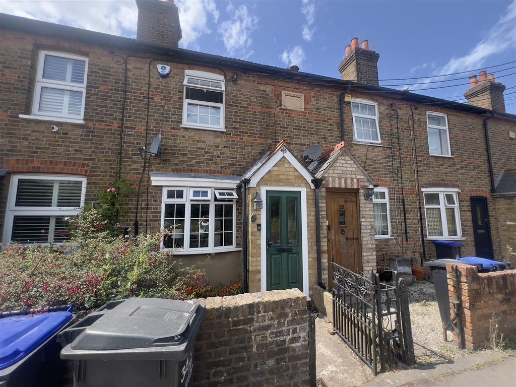 Property photo 1 of 11 External
