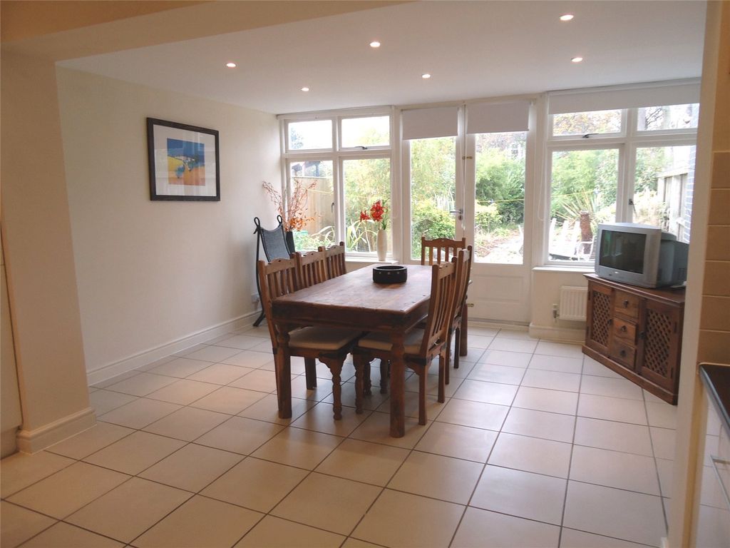 Property photo 3 of 17 Picture No. 21