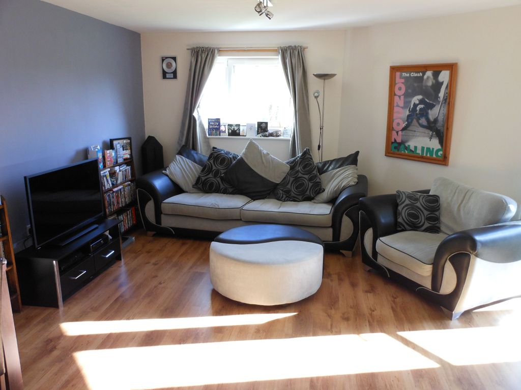 Property photo 2 of 10