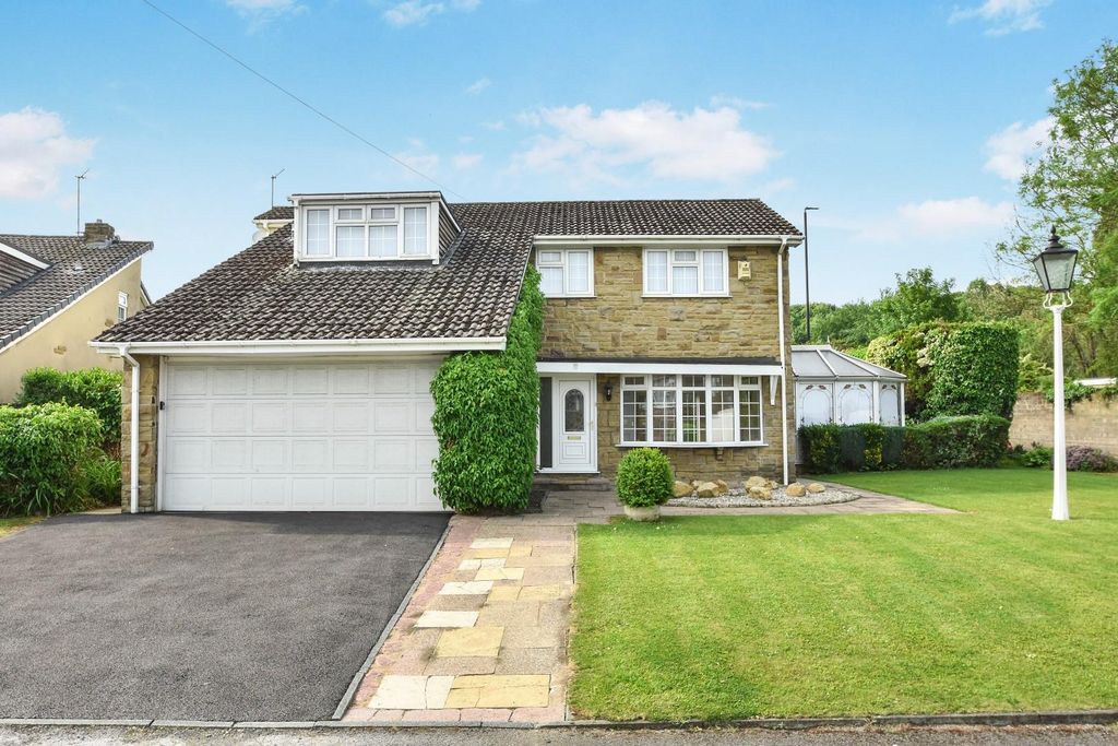 Property photo 1 of 22 6Poolbankclose-41.Jpg