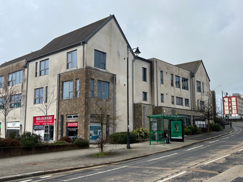 Property photo 3 of 7 Photo 5