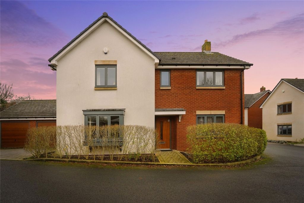 Property photo 1 of 19 Picture No. 61