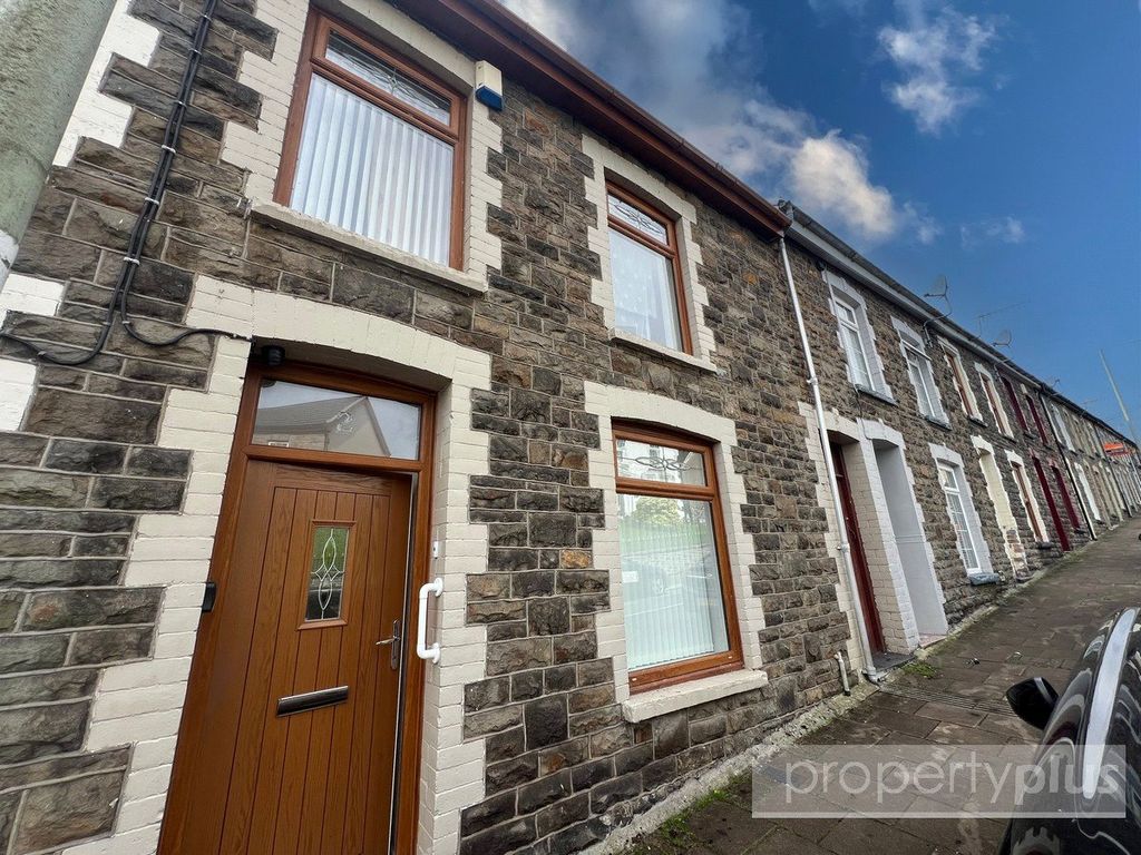 Property photo 1 of 16 Picture No. 15