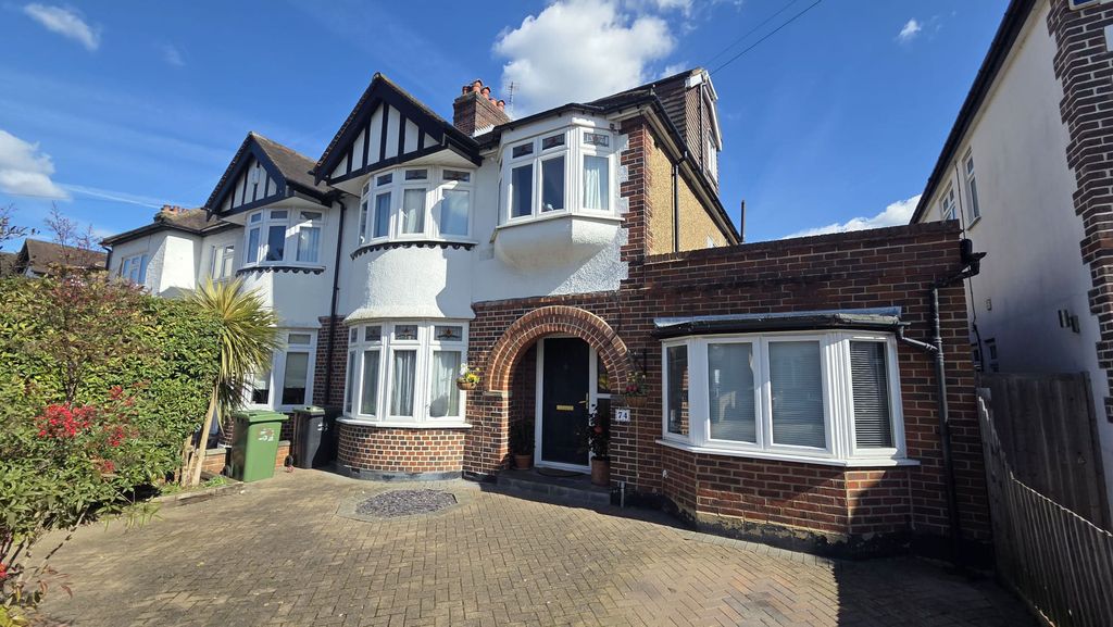 Property photo 1 of 18