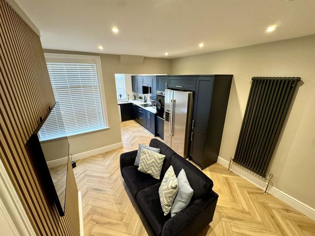 Property photo 1 of 11 Img_6047.Jpg