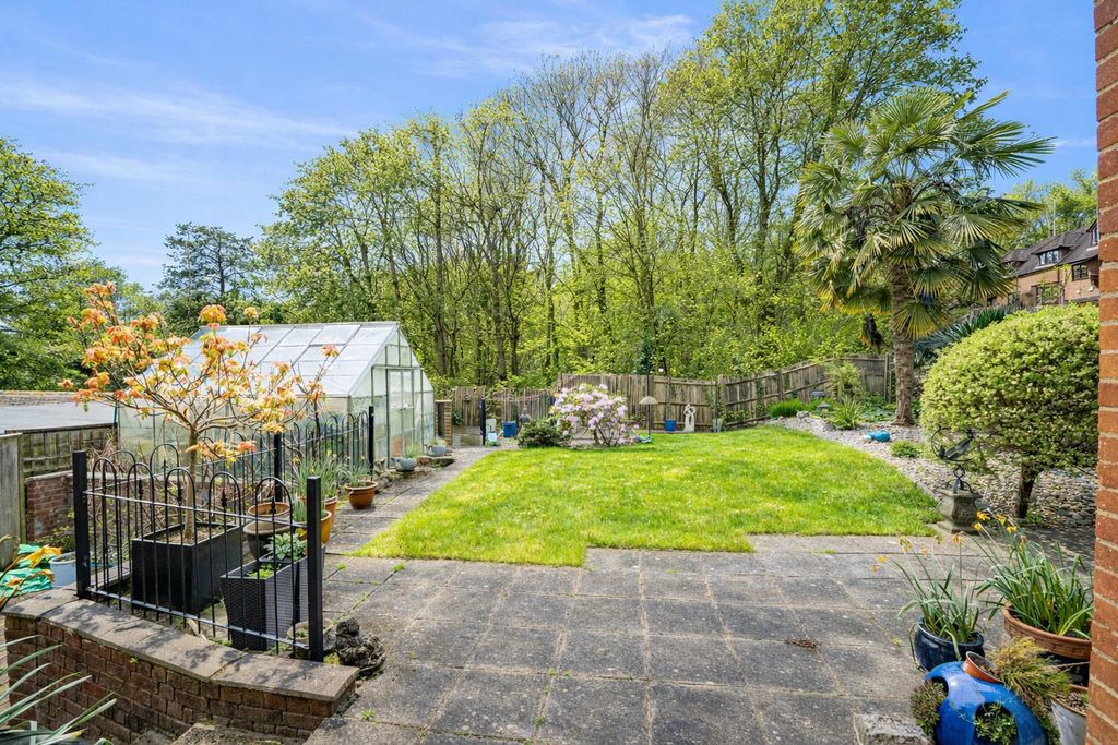 Property photo 2 of 48 76B63Bed-92B2-4Caf-B154-310d9d32125d.Png