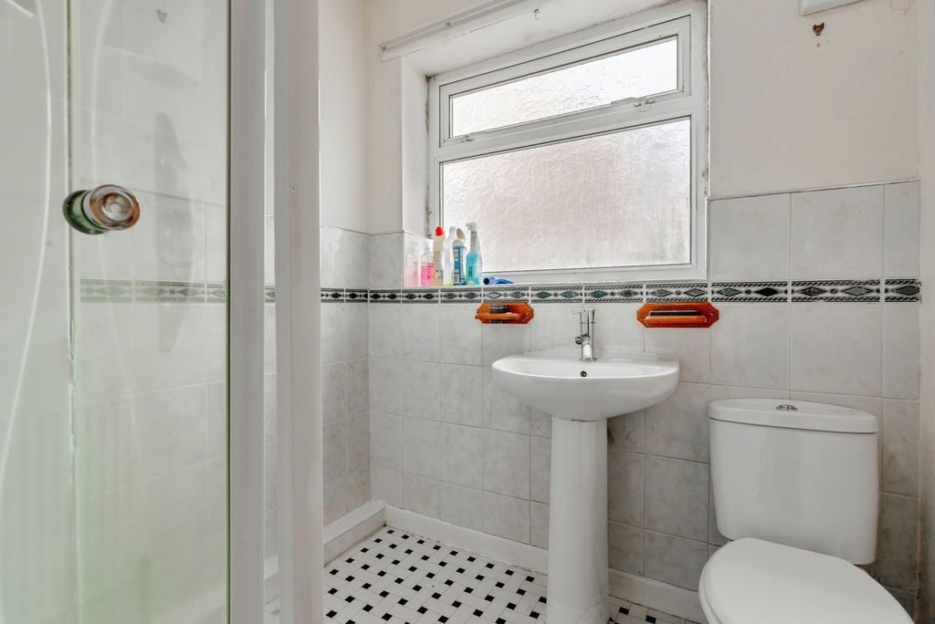 Property photo 3 of 20 Pbox-Img.Jpg