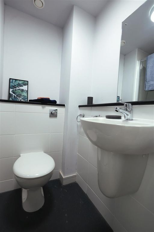 Property photo 3 of 58