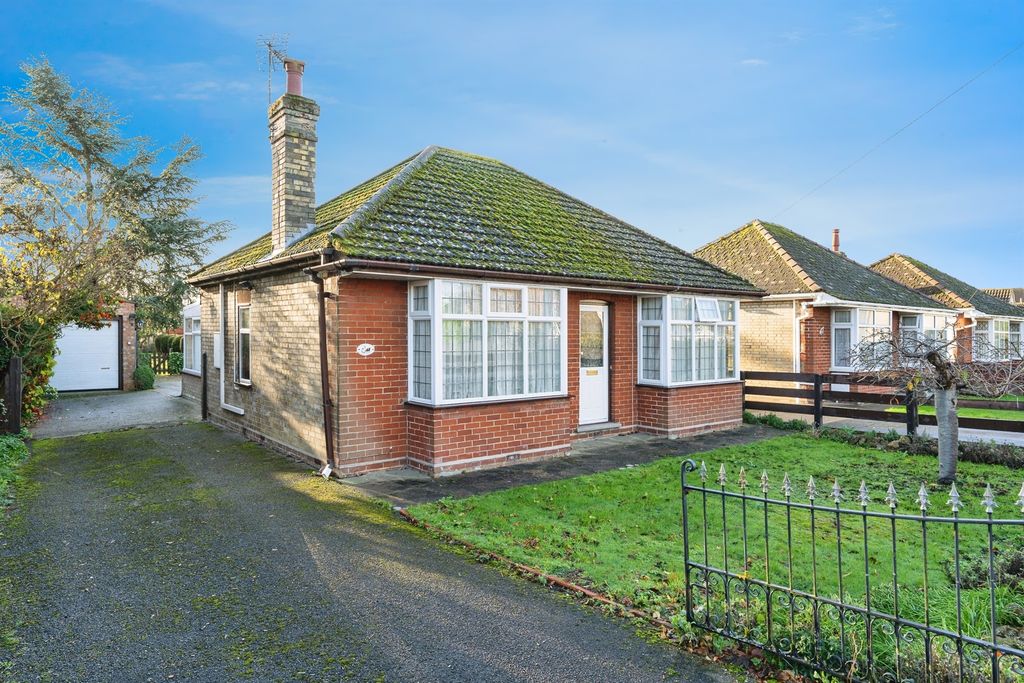 Property photo 1 of 19