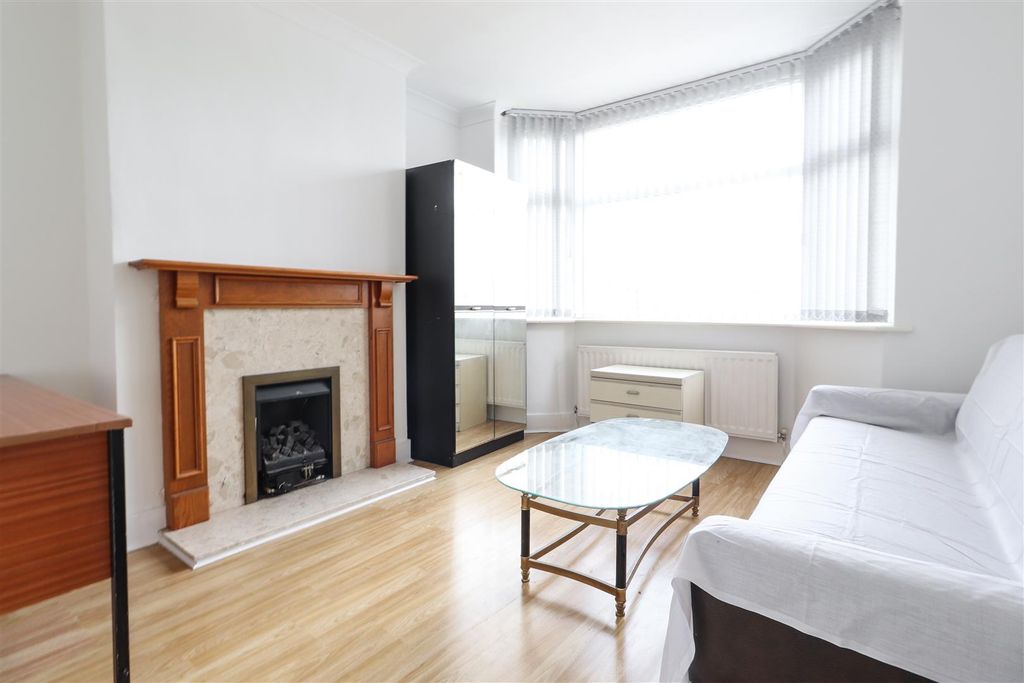 Property photo 2 of 14 St Christians Croft-2.Jpg