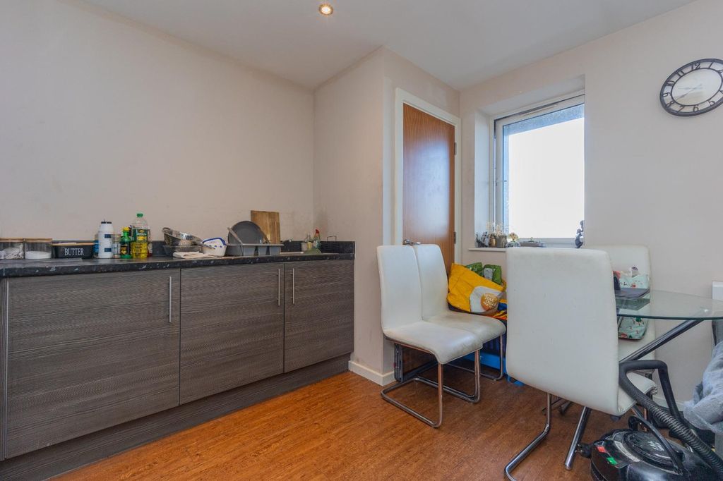 Property photo 2 of 10 Image 1