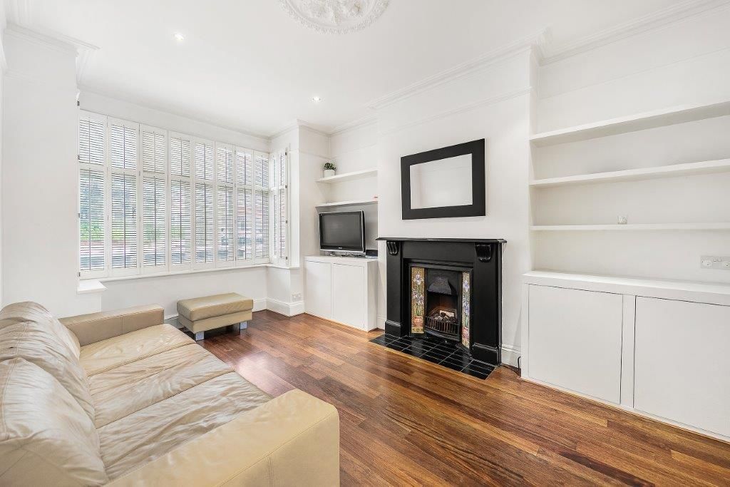 Property photo 1 of 17