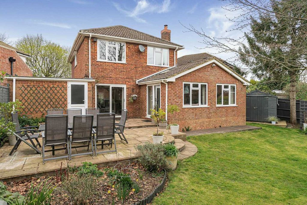 Property photo 1 of 21