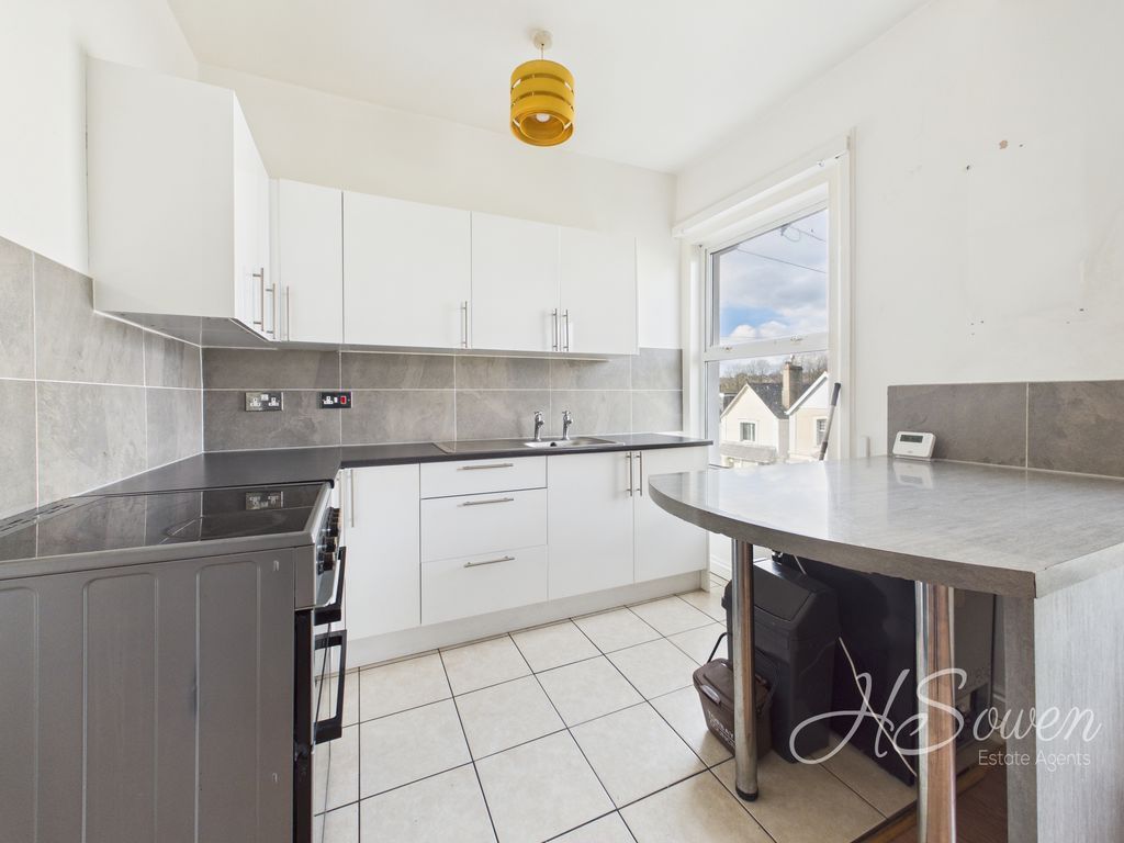 Property photo 2 of 10 Photo 7