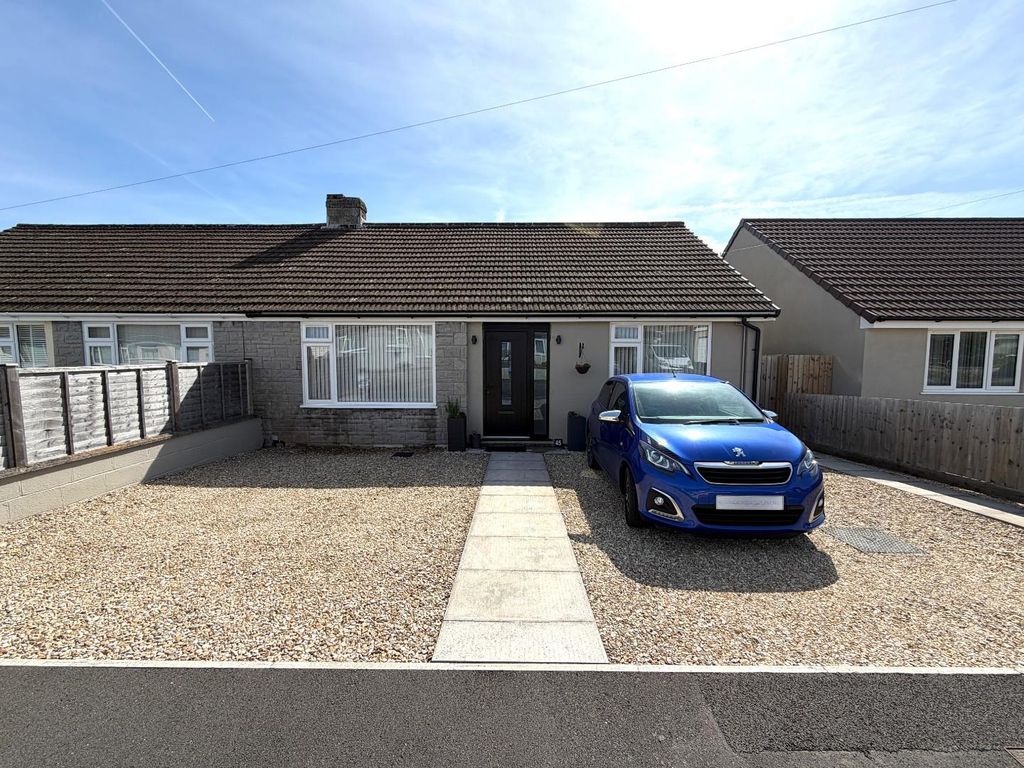 Property photo 1 of 12 426c4Ad3-3120-42F5-9878-c96Be52ee012.Jpg