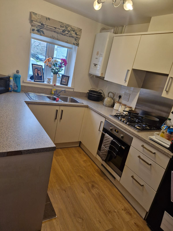 Property photo 3 of 12