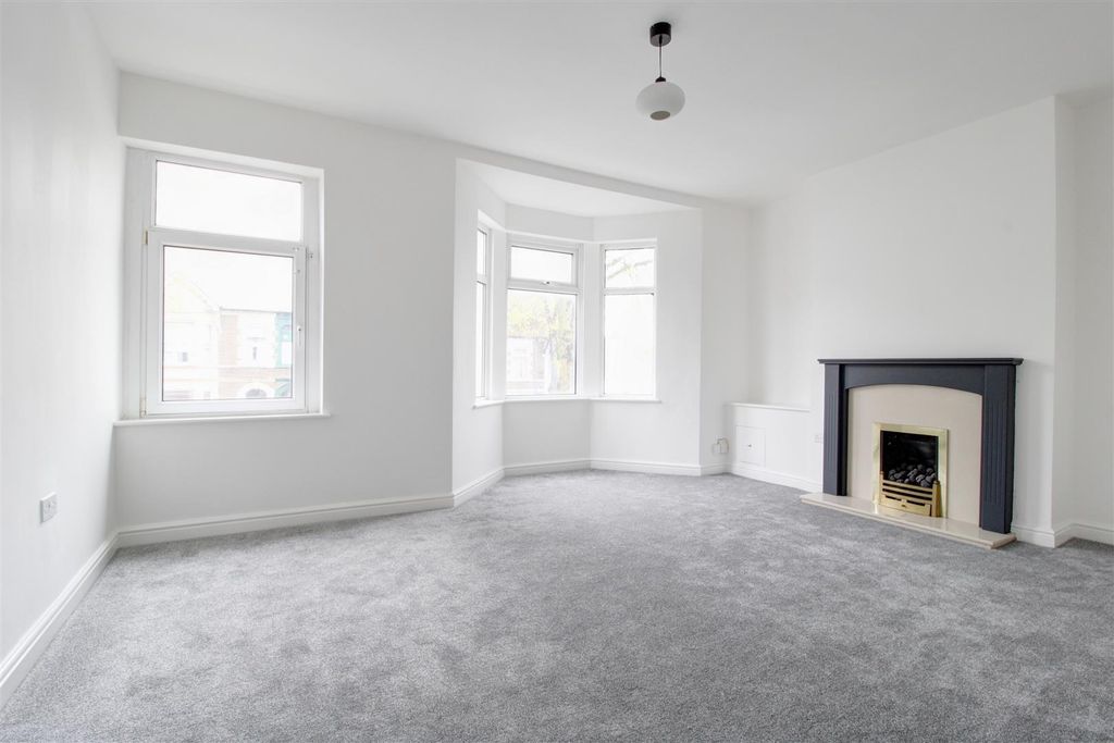 Property photo 2 of 7 Img_4672_3_5Natural Custom Settings.Jpg