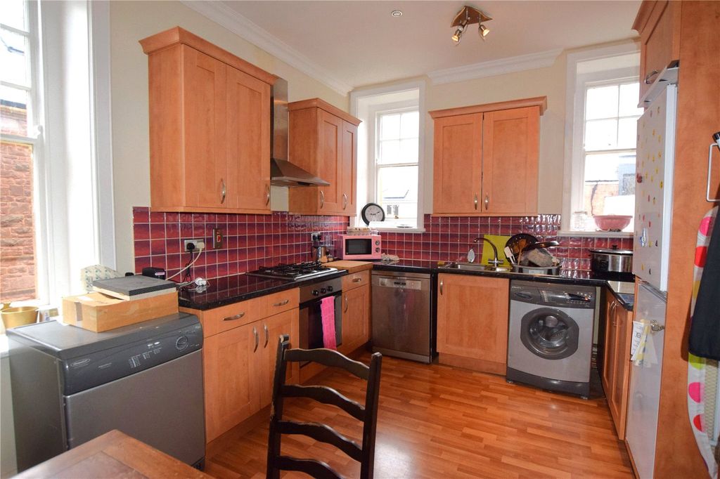 Property photo 3 of 9 Picture No. 05