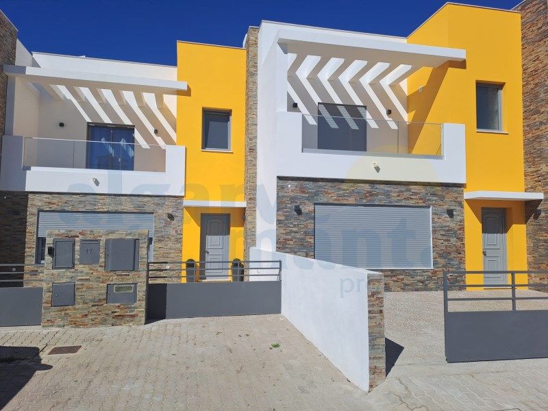 Property photo 1 of 34